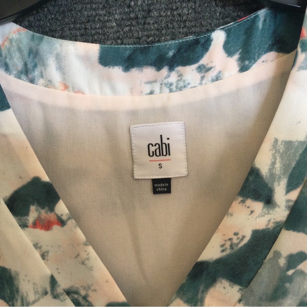 Cabi Sleeveless Two Layer Pullover Blouse. Soft, … - image 3